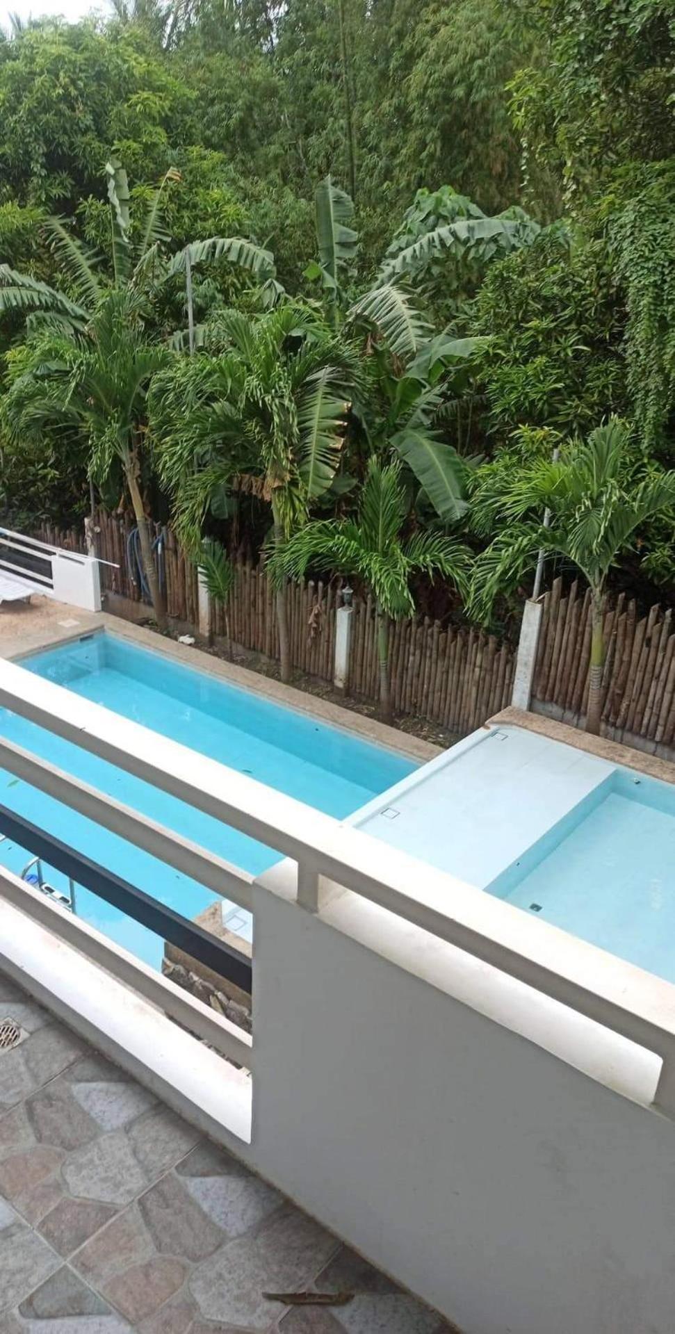 Jalyn'S Resort Sabang Puerto Galera Zimmer foto